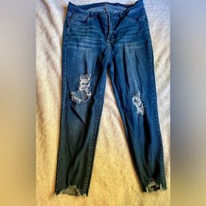 Wallflower High Rise Mom Jeans Size 14W